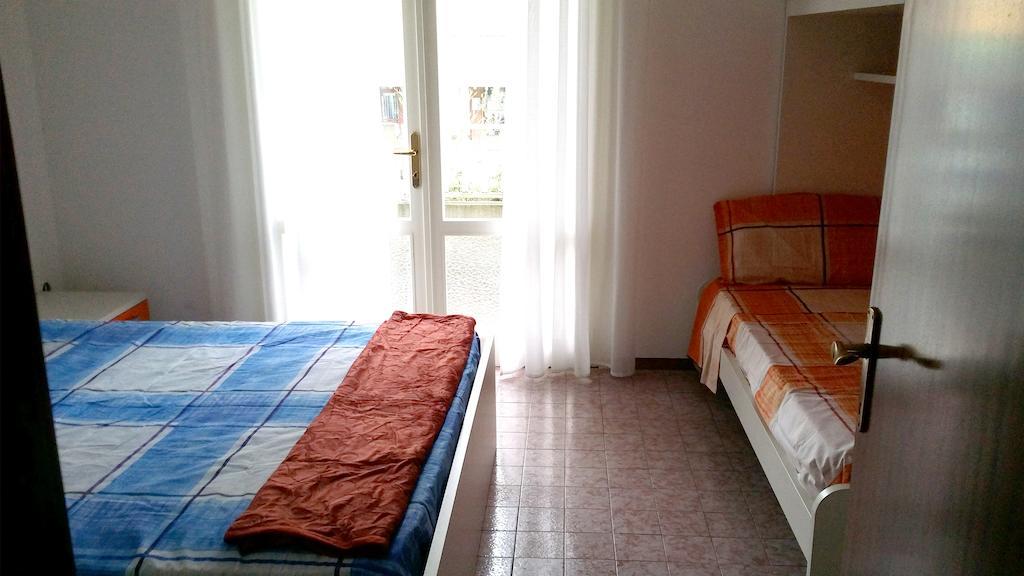 Villa Malaga Caorle Bagian luar foto